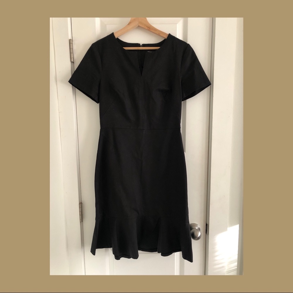 Black short sleeve Banana Republic dress